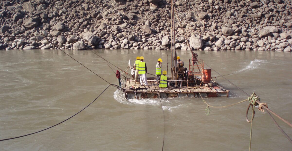 Offshore Core Drilling in Karot HPP